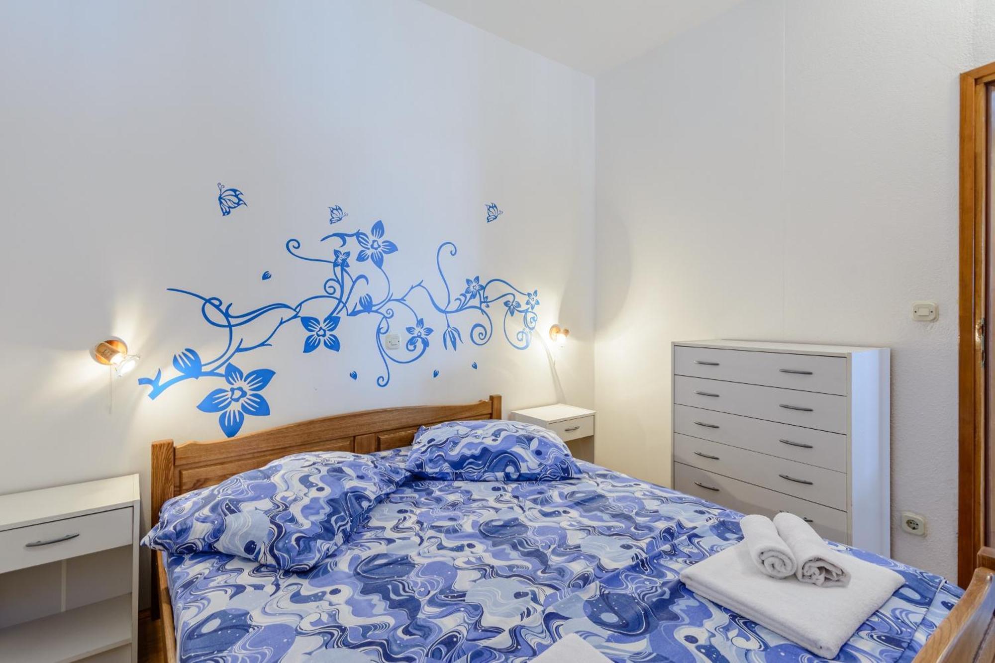 Apartments Hope Dugi Rat Room photo